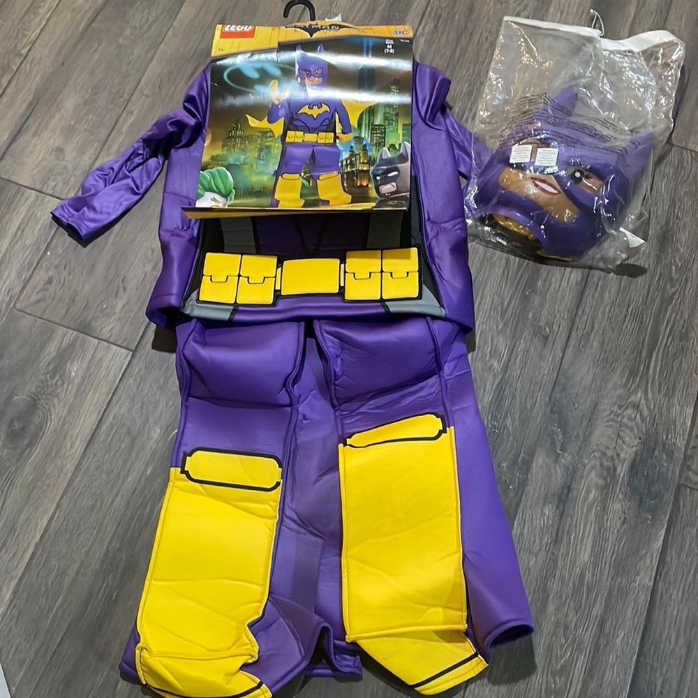 LEGO BATGIRL Costume GIRLS SIZE 7 -8 - Picture 1 of 7
